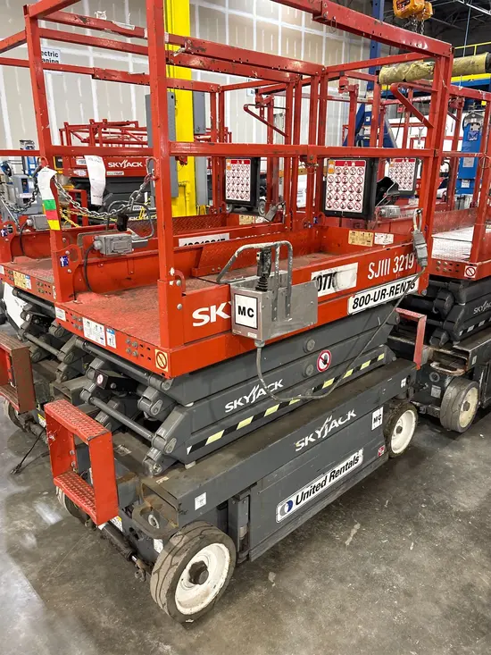 2018 Skyjack SJIII3219 Scissor Lift