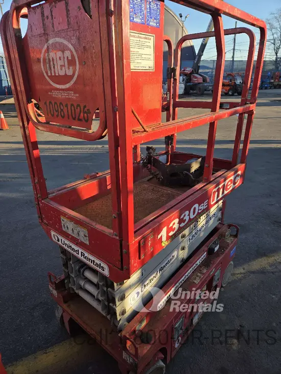 2019 MEC 1330SE Scissor Lift