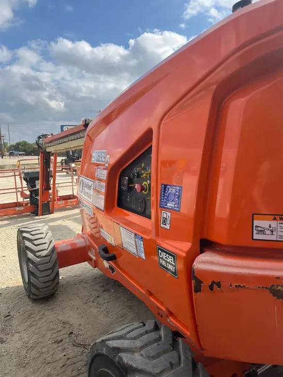 2020 JLG 460SJ Boom Lift