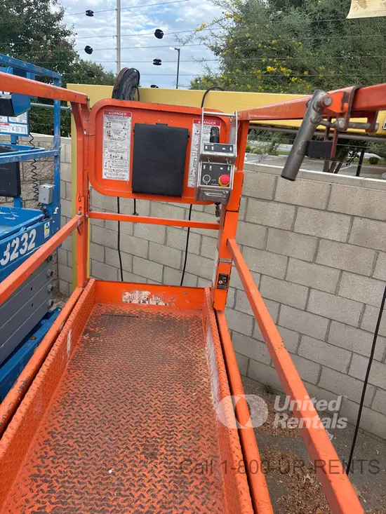 2019 Snorkel S3226E Scissor Lift