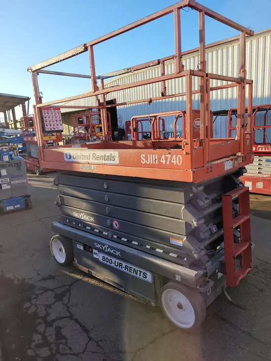 2017 Skyjack SJIII4740 Scissor Lift