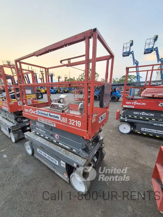 2018 Skyjack SJIII3219 Scissor Lift