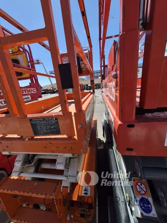 2018 Snorkel S3219E Scissor Lift