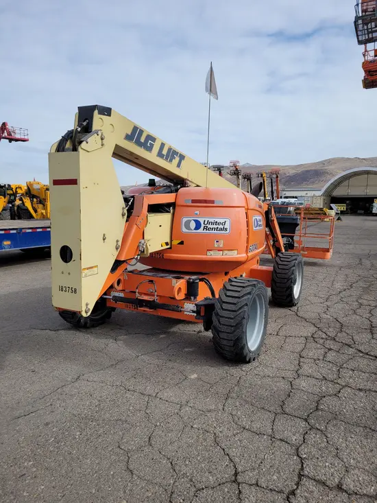 2017 JLG 600AJ Articulating Boom Lift