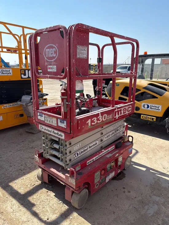 2019 MEC 1330SE Scissor Lift