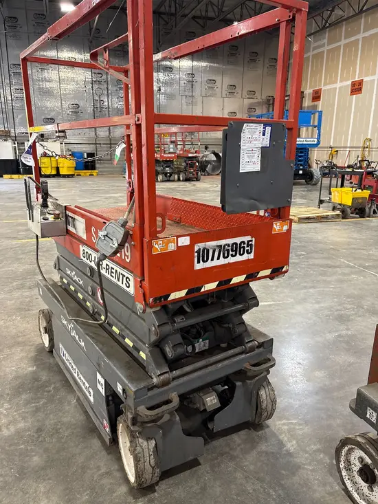 2018 Skyjack SJIII3219 Scissor Lift
