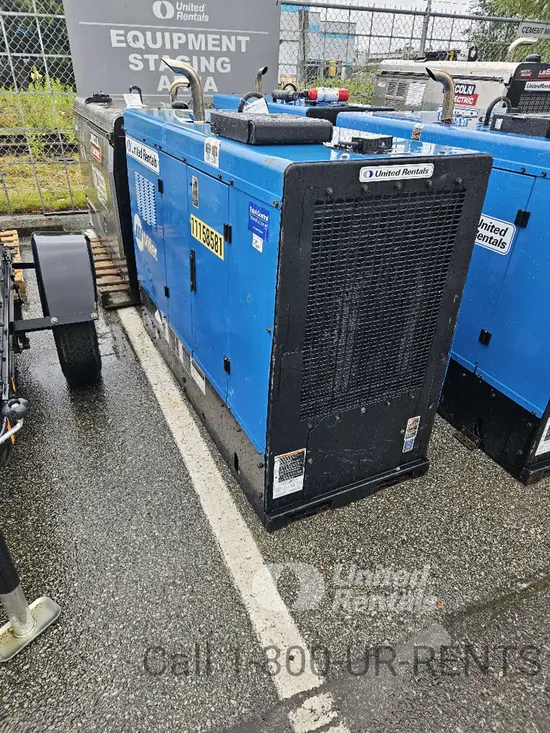 2021 Miller Welders Big Blue 500 Welder