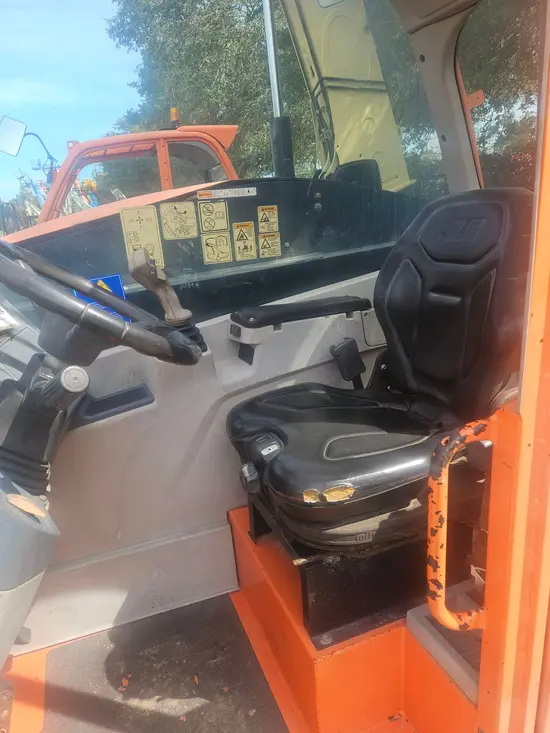2017 JLG 642 Forklift