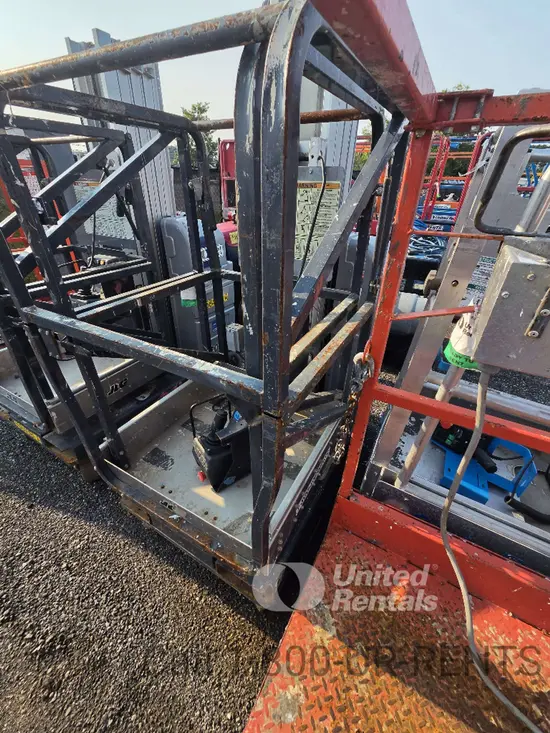2017 JLG 20MVL Self-Propelled One-Person Lift