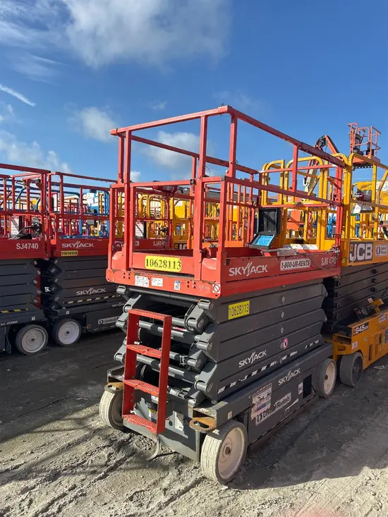 2017 Skyjack SJIII4740 Scissor Lift