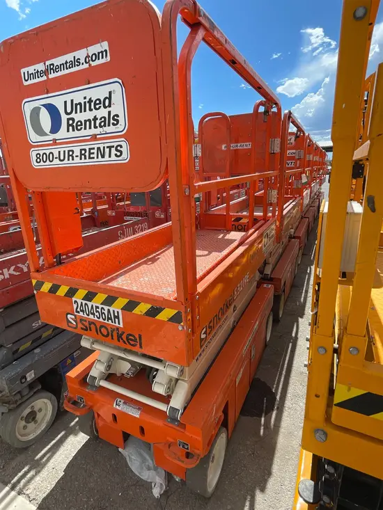2019 Snorkel S3219E Scissor Lift