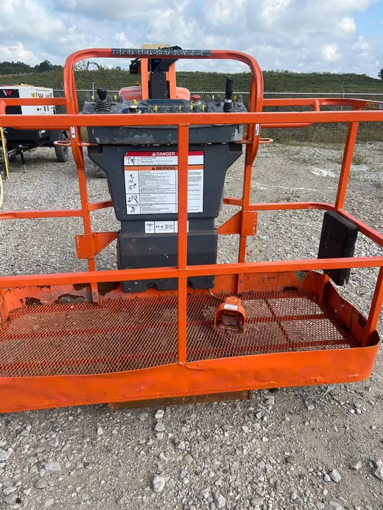 2013 JLG M600JP Boom Lift