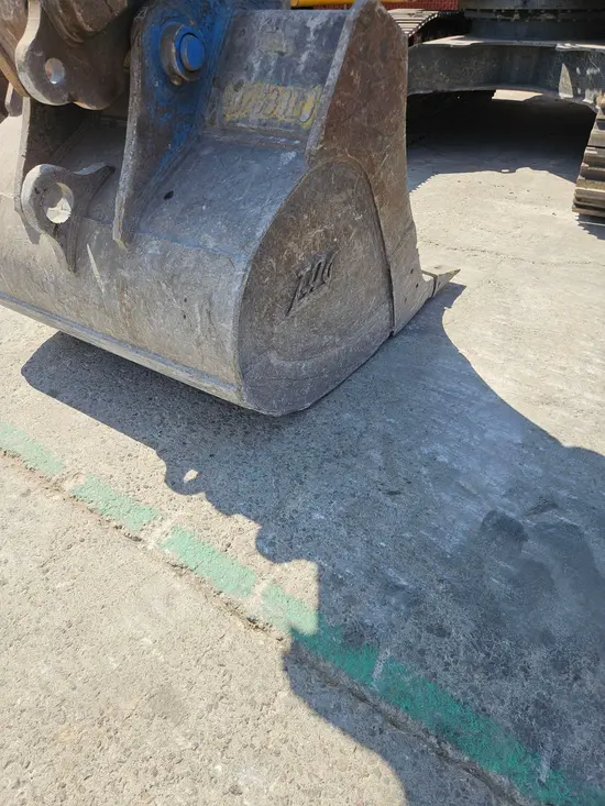 2018 TAG Manufacturing 60" 350 BKT Bucket Attachment
