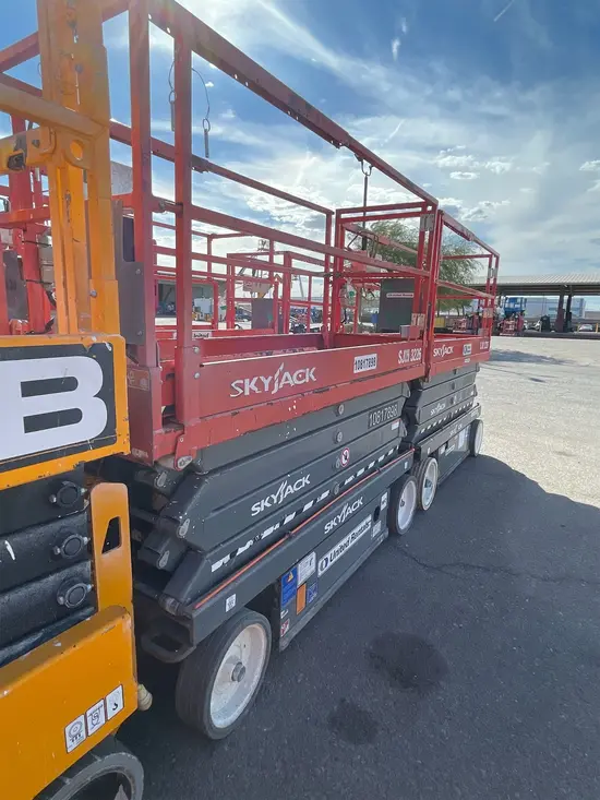 2018 Skyjack SJIII3226 Scissor Lift