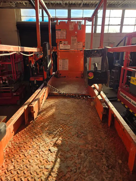 2017 JLG 2632ES Scissor Lift