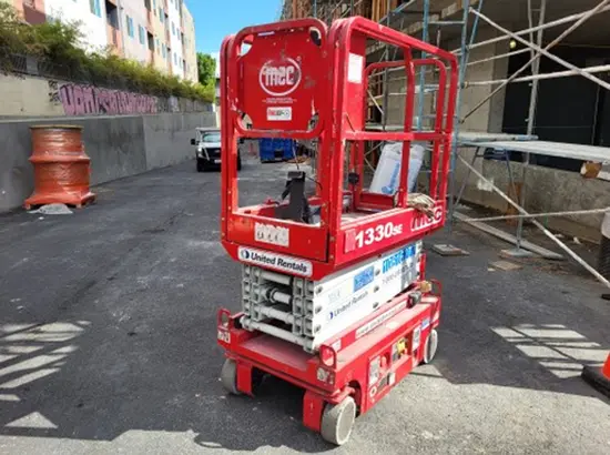 2018 MEC 1330SE Scissor Lift