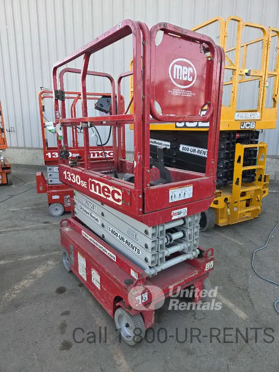 2017 MEC 1330SE Scissor Lift