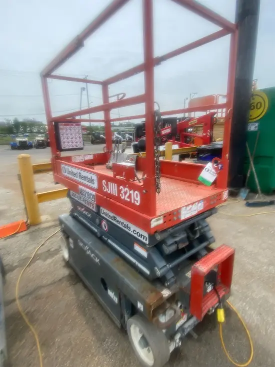 2017 Skyjack SJIII3219 Scissor Lift