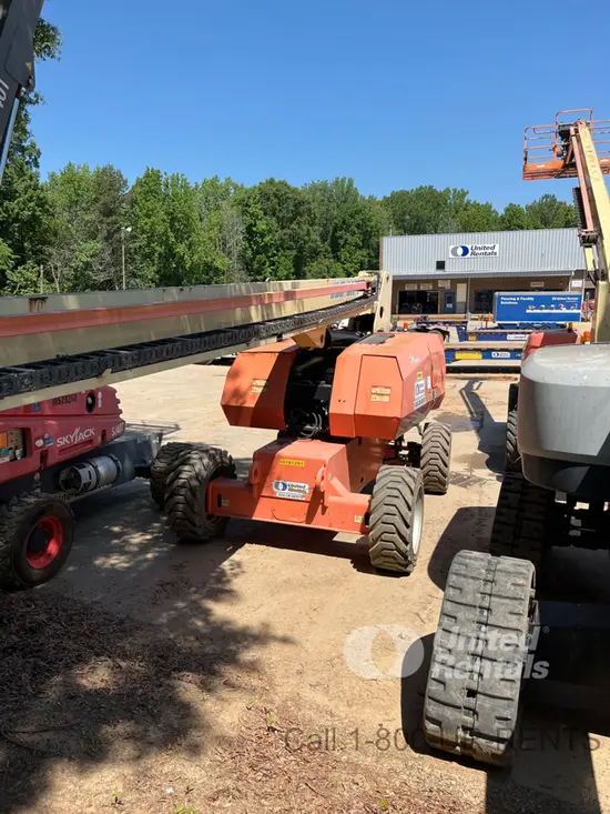 2018 JLG 800S Boom Lift