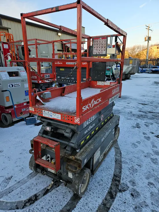 2016 Skyjack SJIII3219 Scissor Lift