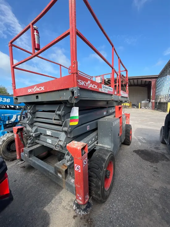 2019 Skyjack SJ8841 Rough Terrain Scissor Lift