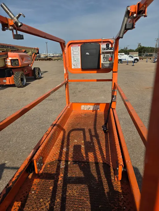 2019 Snorkel S3226E Scissor Lift