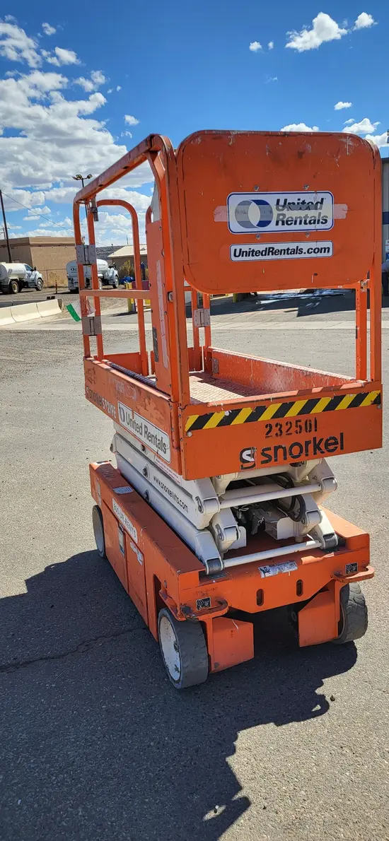 2019 Snorkel S3219E Scissor Lift