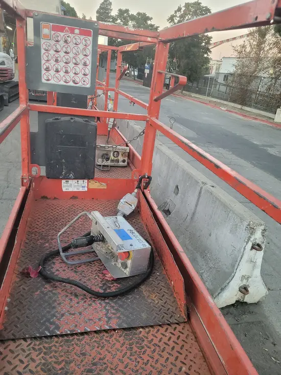 2016 Skyjack SJIII3219 Scissor Lift