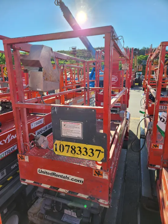 2018 Skyjack SJIII3219 Scissor Lift