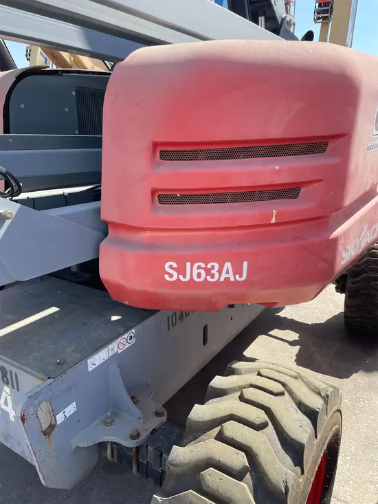 2015 Skyjack SJ63AJ Articulating Boom Lift