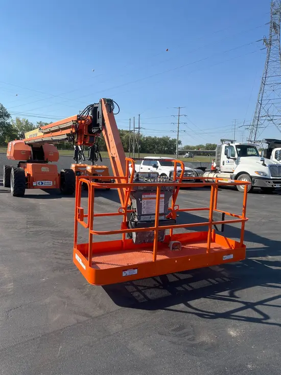2016 JLG 1350SJP Boom Lift