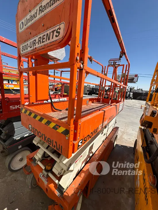 2020 Snorkel S3226E Scissor Lift