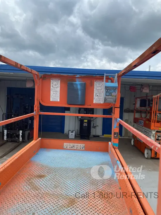 2018 Snorkel S4732E Scissor Lift