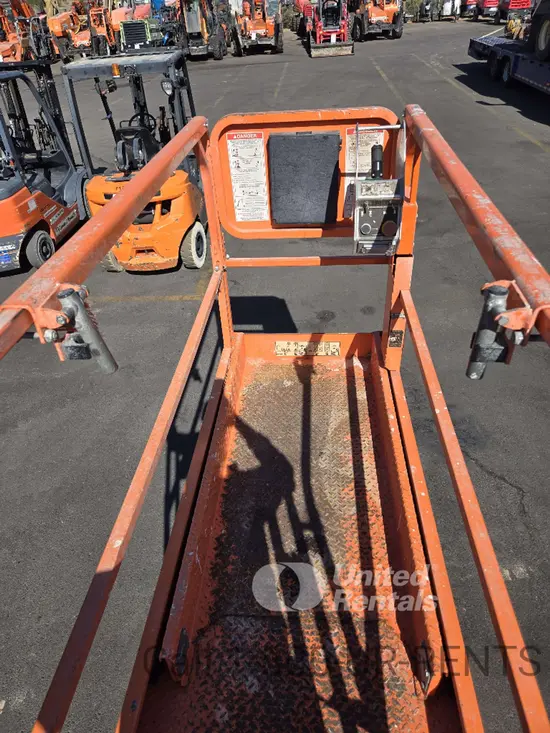 2019 Snorkel S3226E Scissor Lift