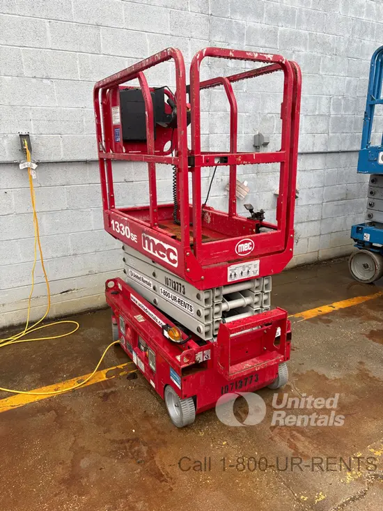 2018 MEC 1330SE Scissor Lift