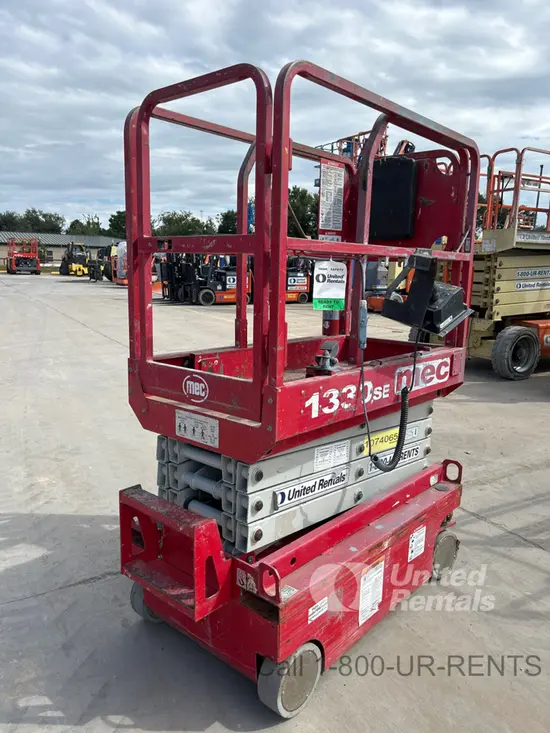 2018 MEC 1330SE Scissor Lift