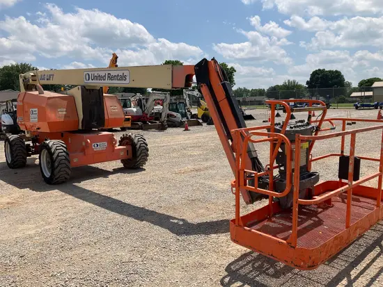 2015 JLG 800AJ Articulating Boom Lift
