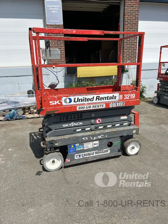 2018 Skyjack SJIII3219 Scissor Lift