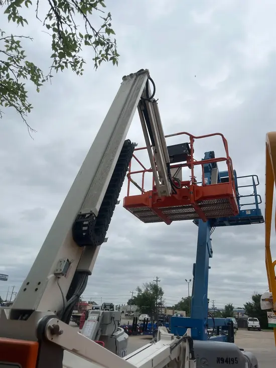 2018 Snorkel A46JE Articulating Boom Lift