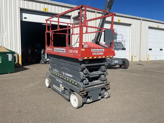 2017 Skyjack SJIII4740 Scissor Lift