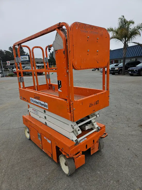 2018 Snorkel S3219E Scissor Lift