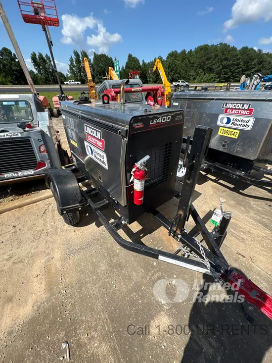 2024 Lincoln Electric LE400 Welder