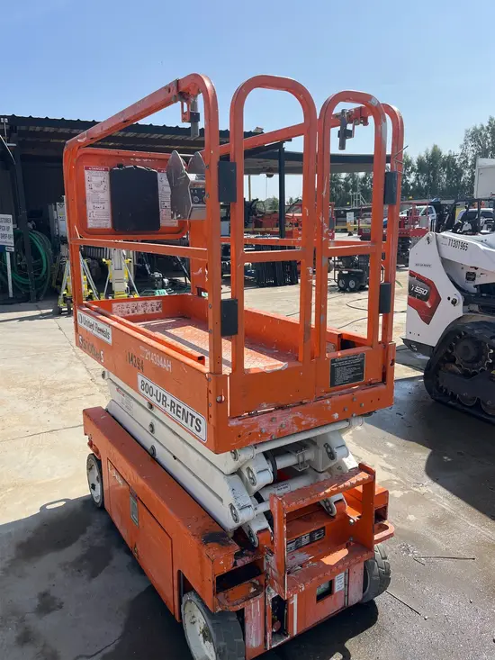 2018 Snorkel S3219E Scissor Lift