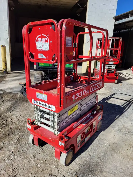 2019 MEC 1330SE Scissor Lift