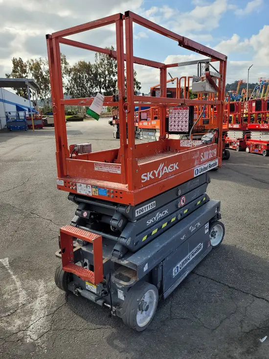 2017 Skyjack SJIII3219 Scissor Lift