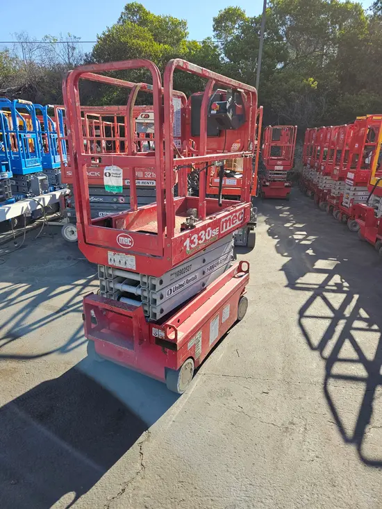 2019 MEC 1330SE Scissor Lift