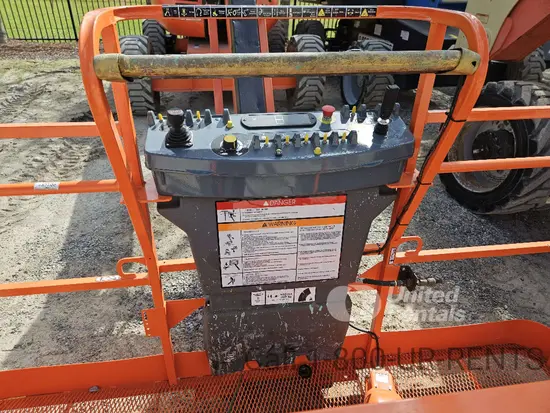 2018 JLG 600AJ Articulating Boom Lift