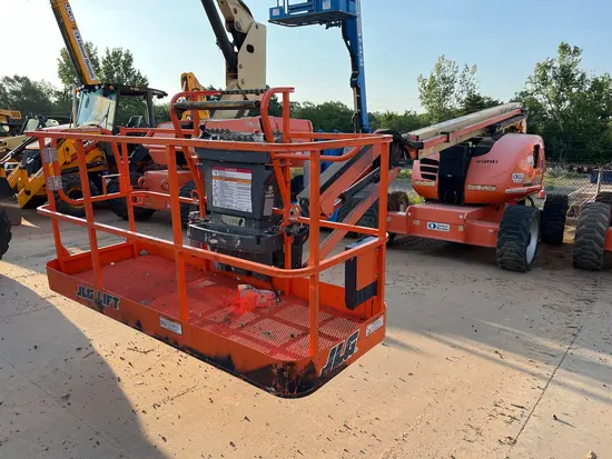 2017 JLG 600AJ Articulating Boom Lift