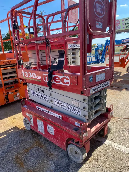 2019 MEC 1330SE Scissor Lift