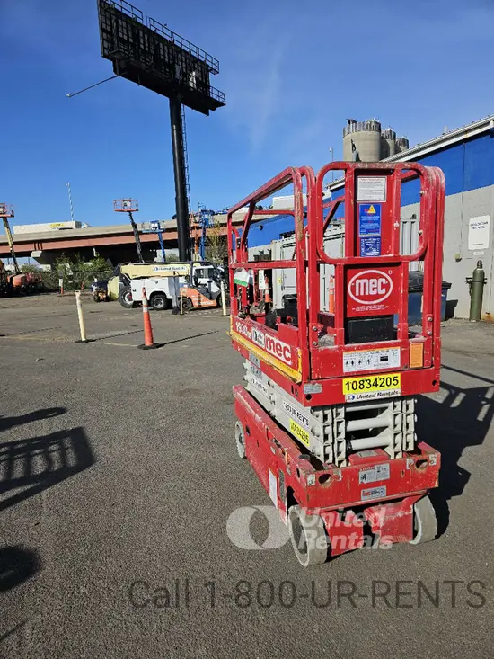 2018 MEC 1930SE Scissor Lift